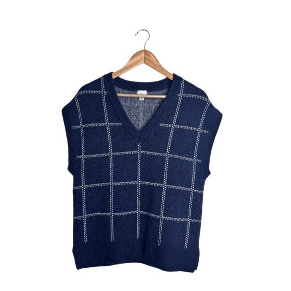 A New Day Sweater Vest Blue White Size Medium V Neck Academia Cozy Fall Winter